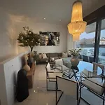 Luxury With Heated Pool, Jacuzzi & Rooftop Lounge Τορεβιέχα