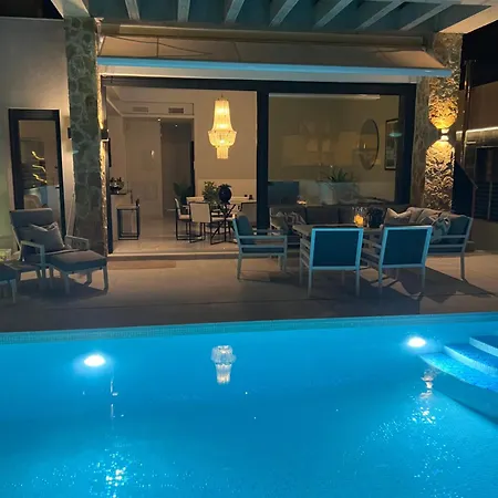 Pmt22 - Luxury With Private Heated Pool And Jacuzzi 또레비에하