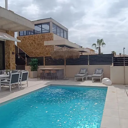 فيلة Pmt22 - Luxury With Private Heated Pool And Jacuzzi تورّيفيِخا