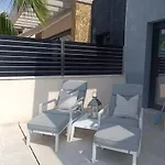 Luxury With Heated Pool, Jacuzzi & Rooftop Lounge Villa Torrevieja